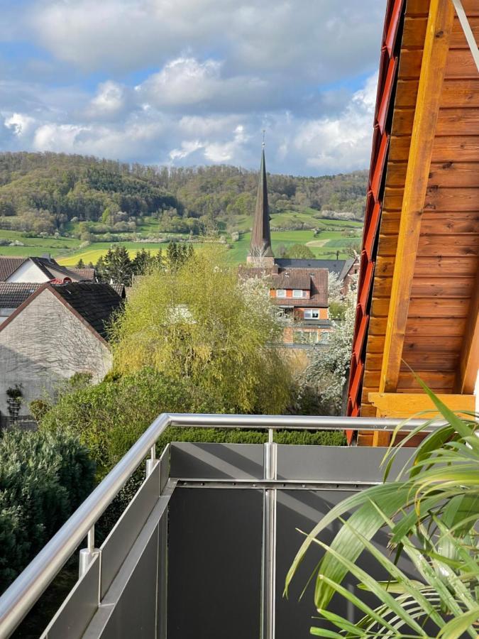 Grosse Ferienoase Mit Burgbergblick Apartment Bevern  Bagian luar foto